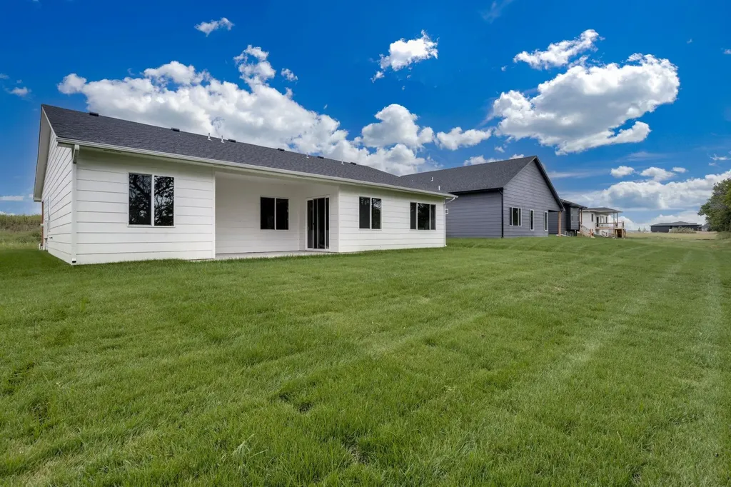 9104 E 33rd Circle S Wichita KS 67210
