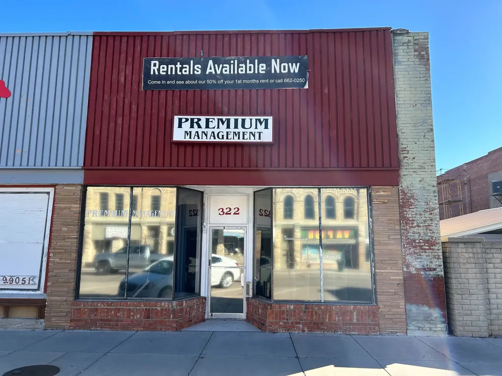 322 N Main Hutchinson KS 67501