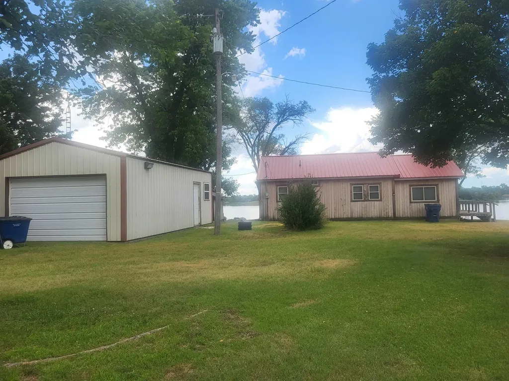 109 Eureka Lake Road Eureka KS 67045