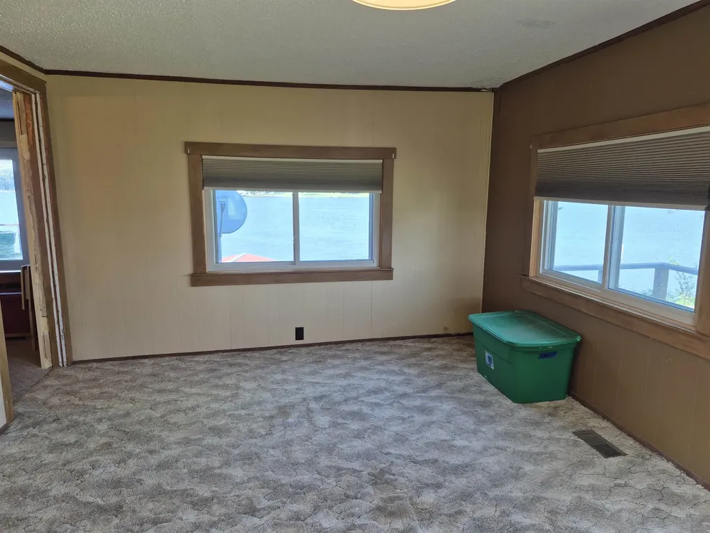 109 Eureka Lake Road Eureka KS 67045