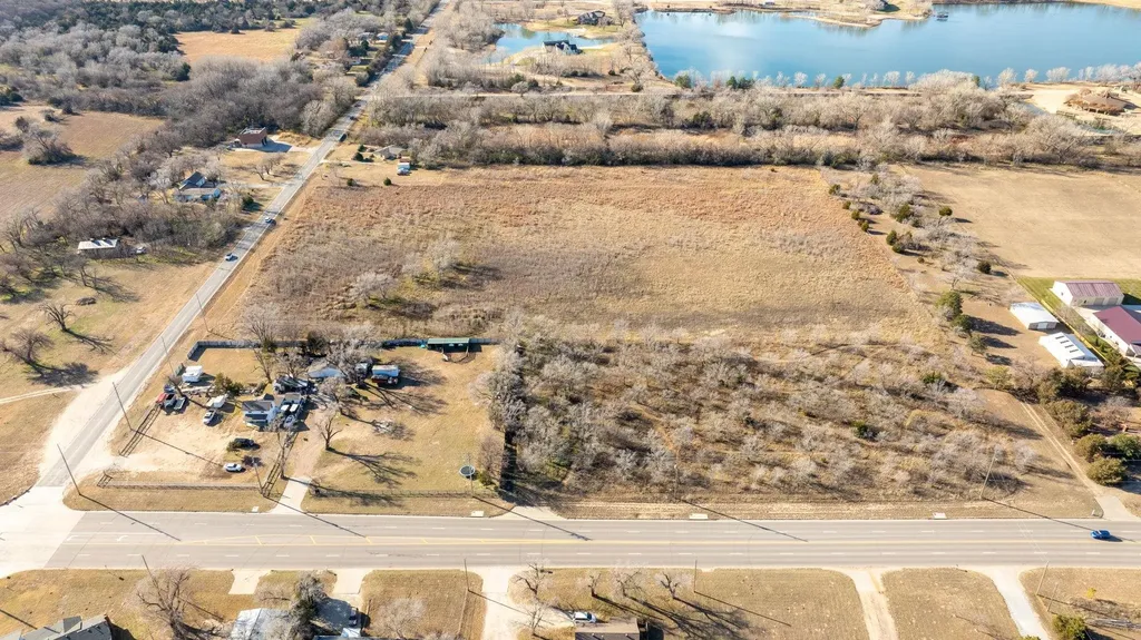 0000 N Ridge Road Wichita KS 67205