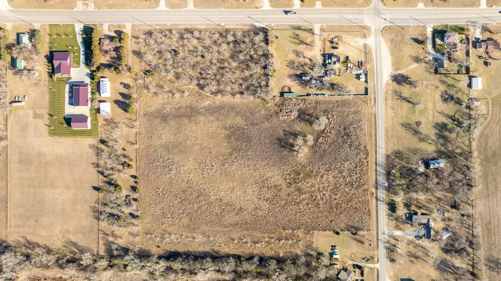 0000 N Ridge Road Wichita KS 67205