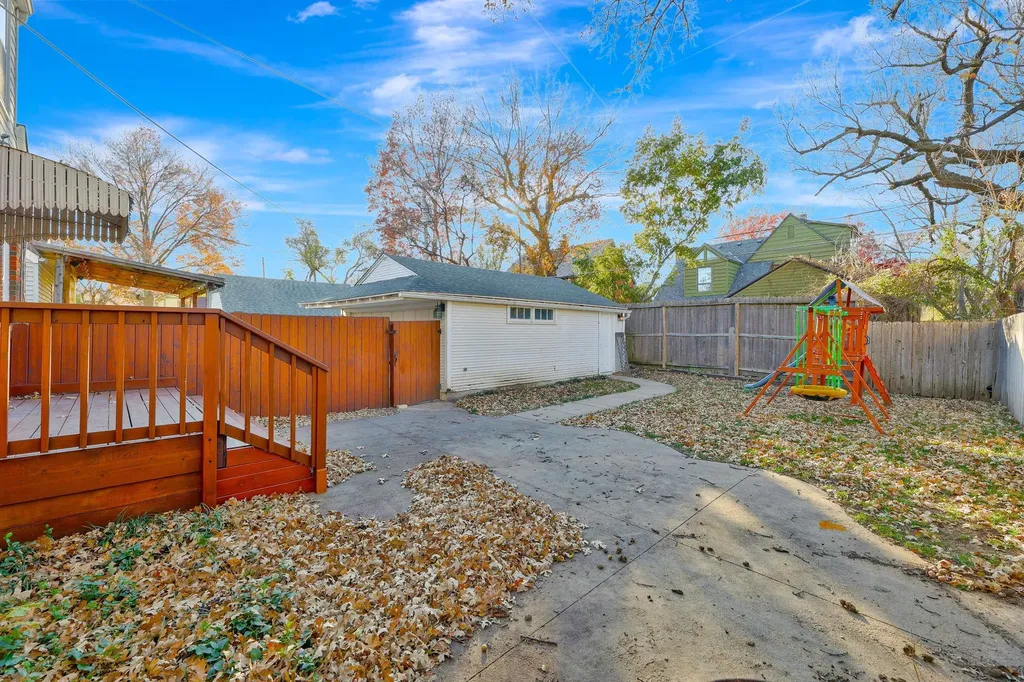 351 N Dellrose Wichita KS 67208