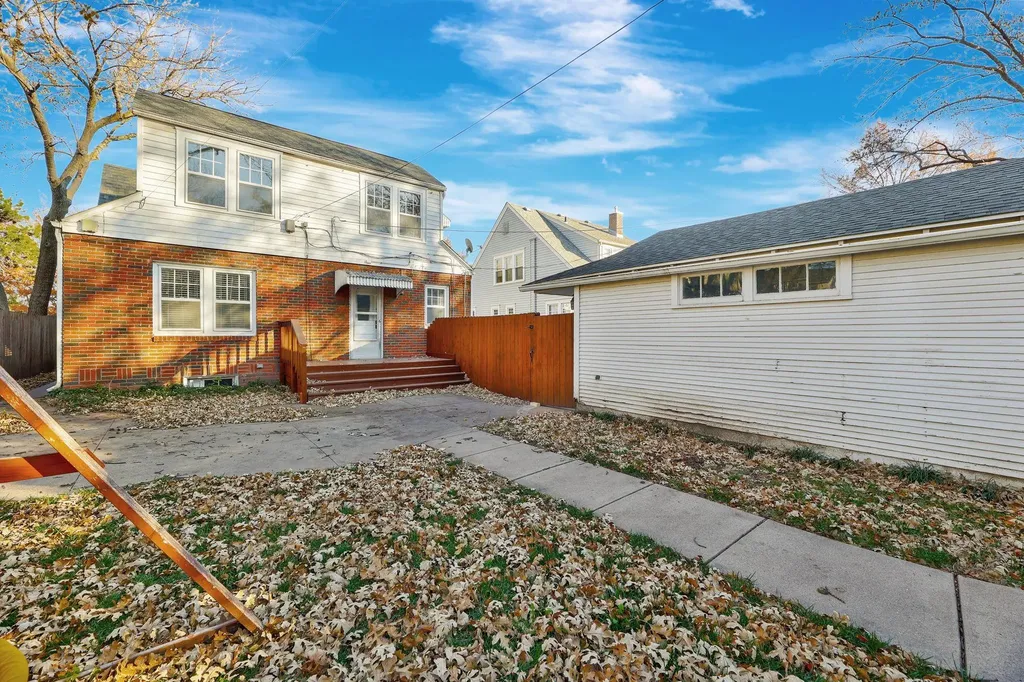 351 N Dellrose Wichita KS 67208