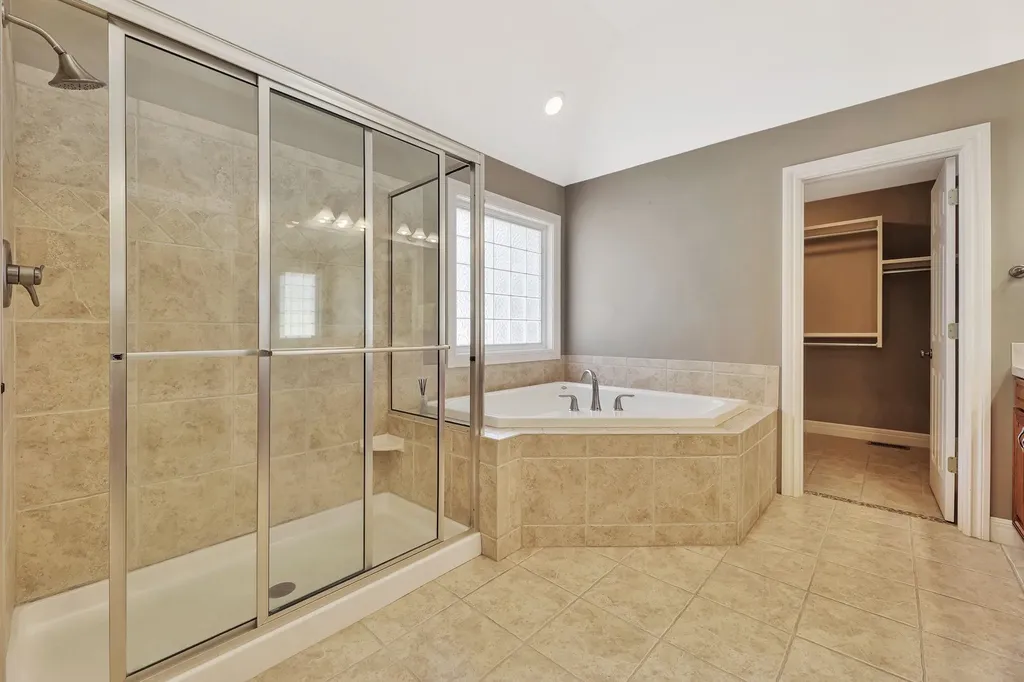 10203 E Churchill Wichita KS 67206