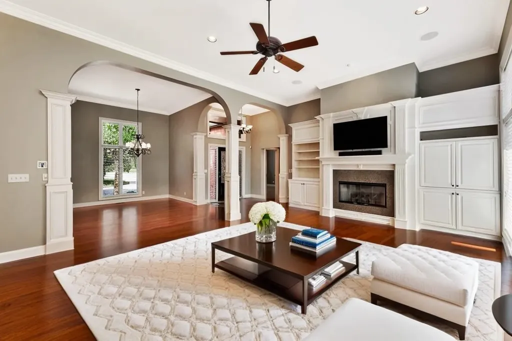 10203 E Churchill Wichita KS 67206