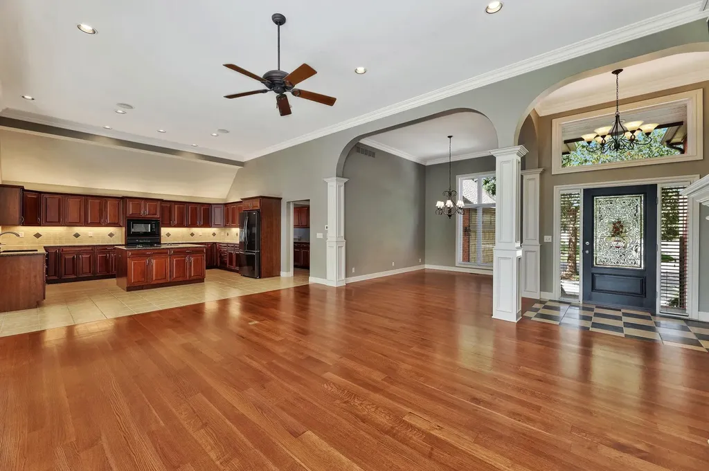 10203 E Churchill Wichita KS 67206