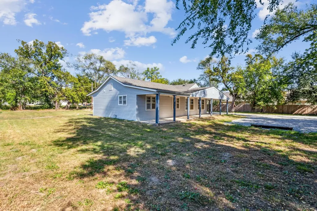 1000 W 55th Street S Wichita KS 67217