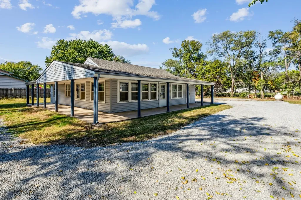 1000 W 55th Street S Wichita KS 67217