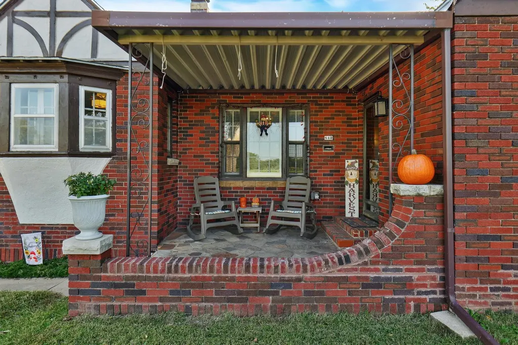 842 N Amidon Avenue Wichita KS 67203