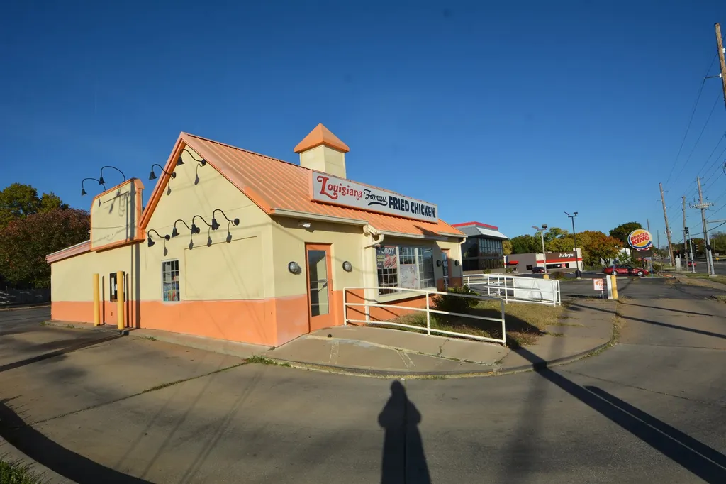 4206 E Harry Street Wichita KS 67218