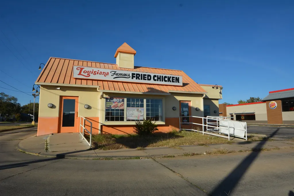 4206 E Harry Street Wichita KS 67218