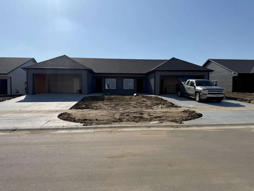 2749-2751 Greenleaf Street Wichita KS 67210