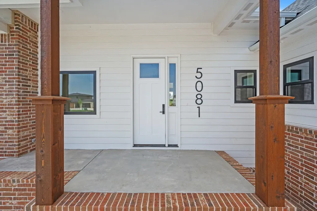 5081 Shoreside Court Maize KS 67101