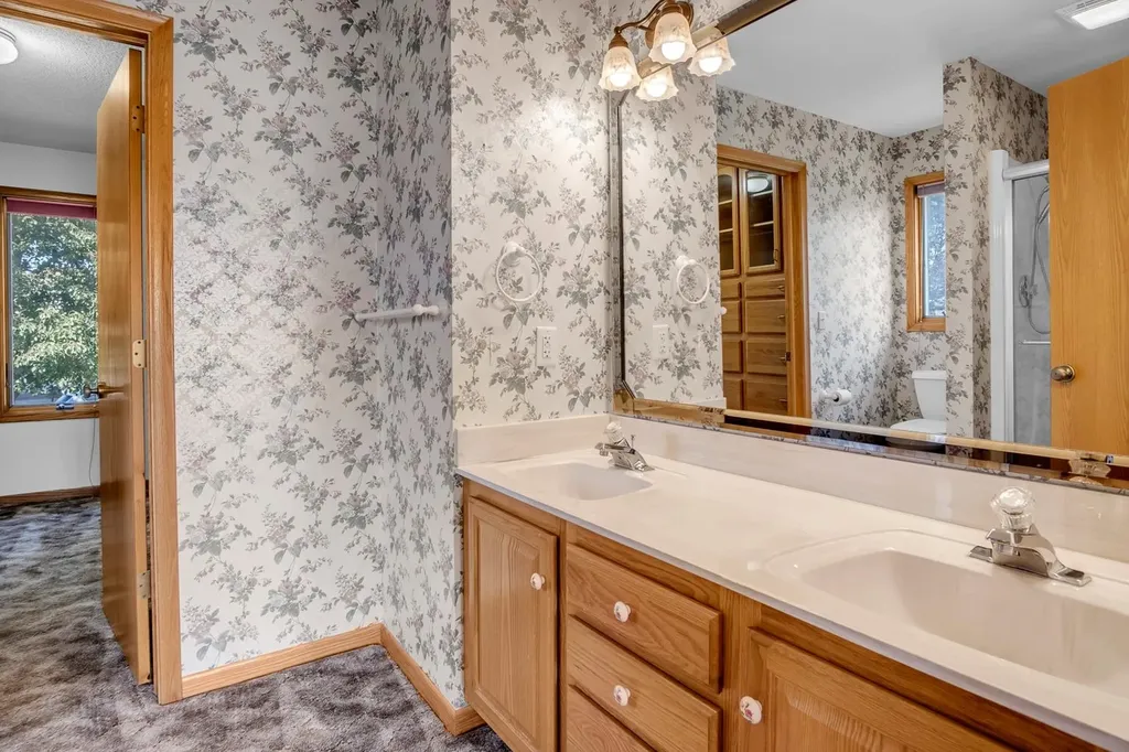 505 Stone Creek Drive Newton KS 67114