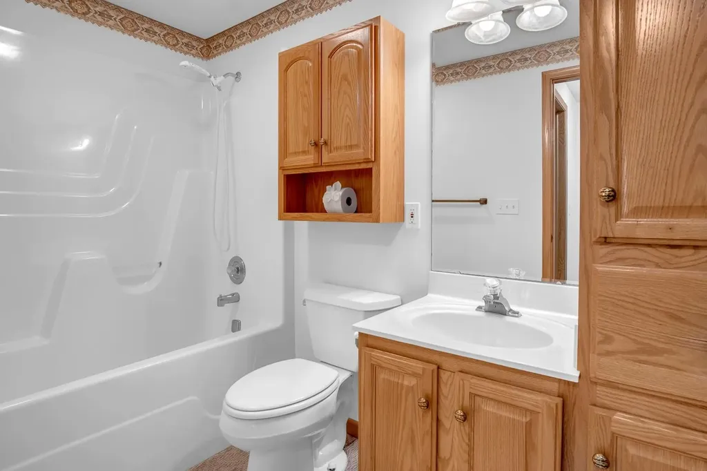 505 Stone Creek Drive Newton KS 67114