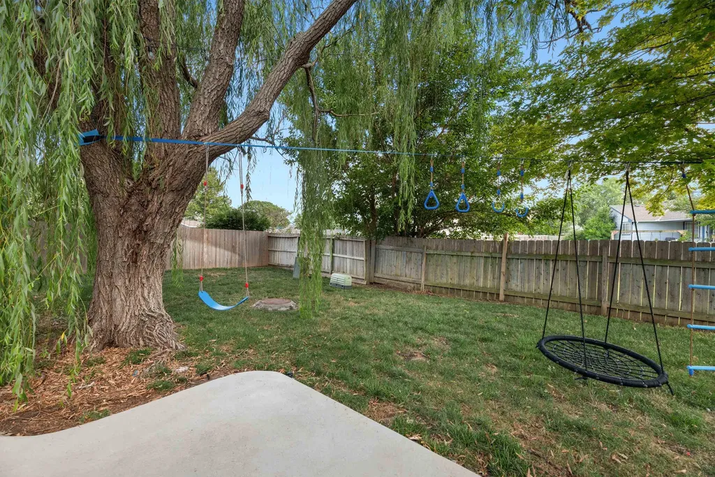 7213 E Brookview Circle Wichita KS 67226