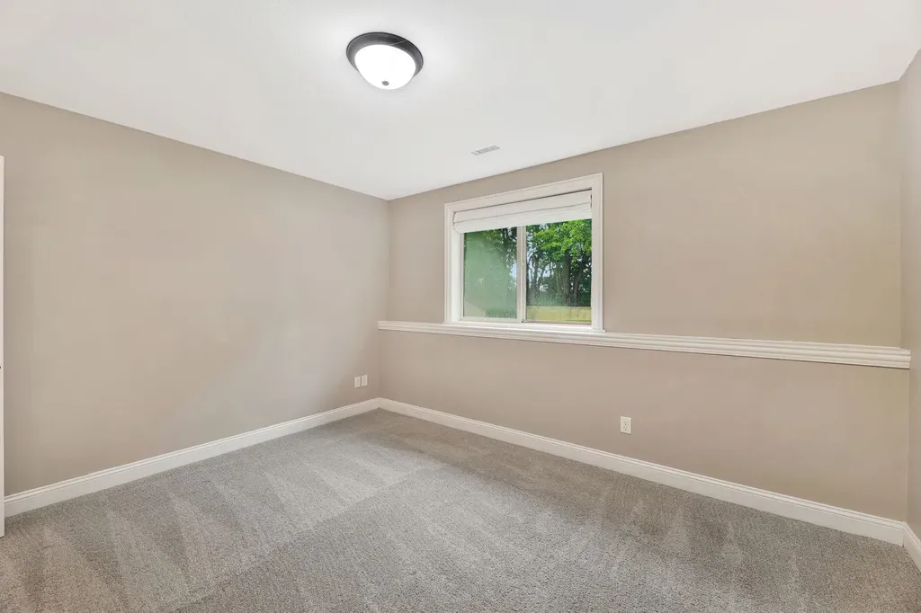 728 N Deerfield Circle Andover KS 67002