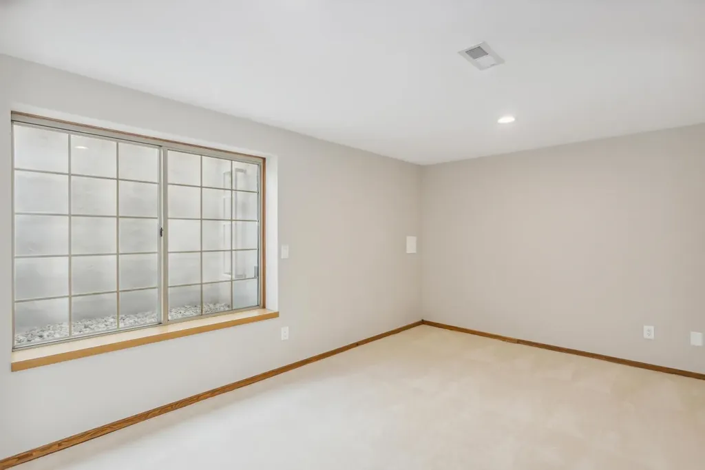 549 N Turnberry Circle Wichita KS 67230