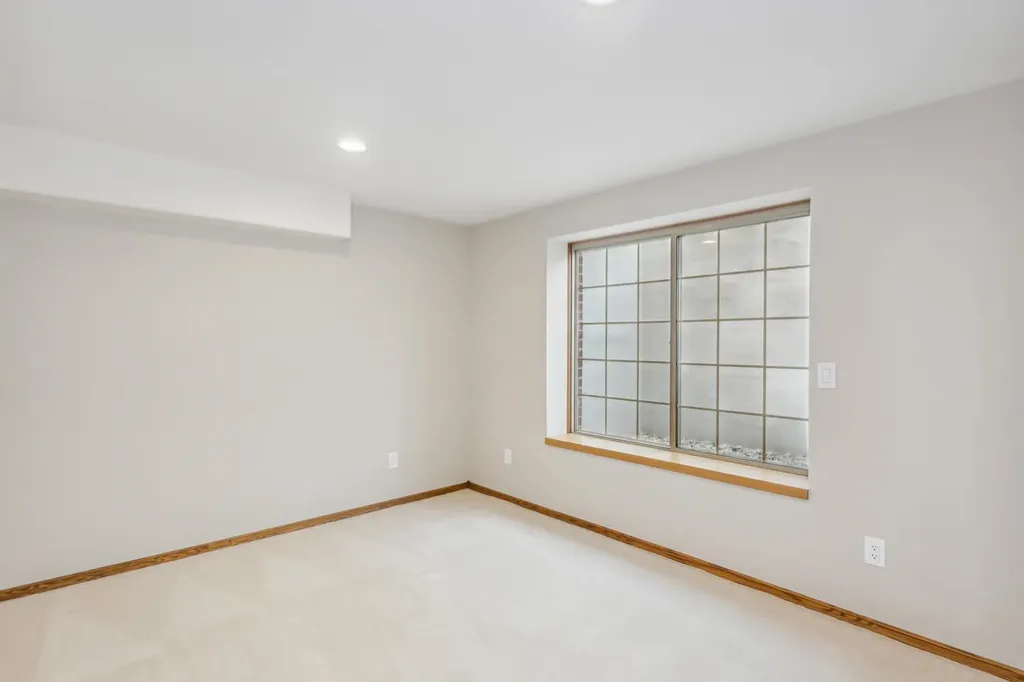 549 N Turnberry Circle Wichita KS 67230