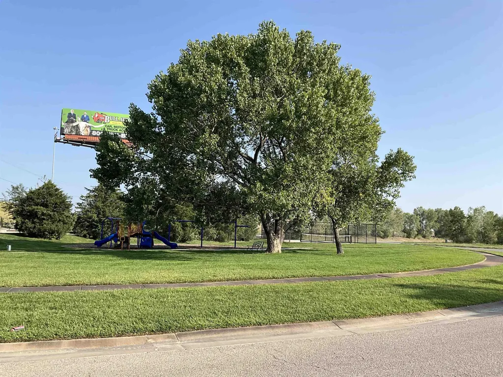 Lot 94 Block D W Bluelake Court Wichita KS 67215
