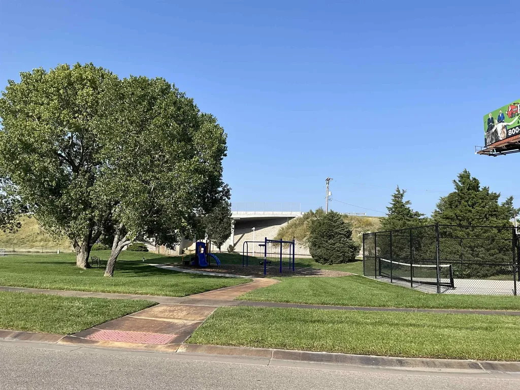 Lot 85 Block D W Calvert Wichita KS 67215