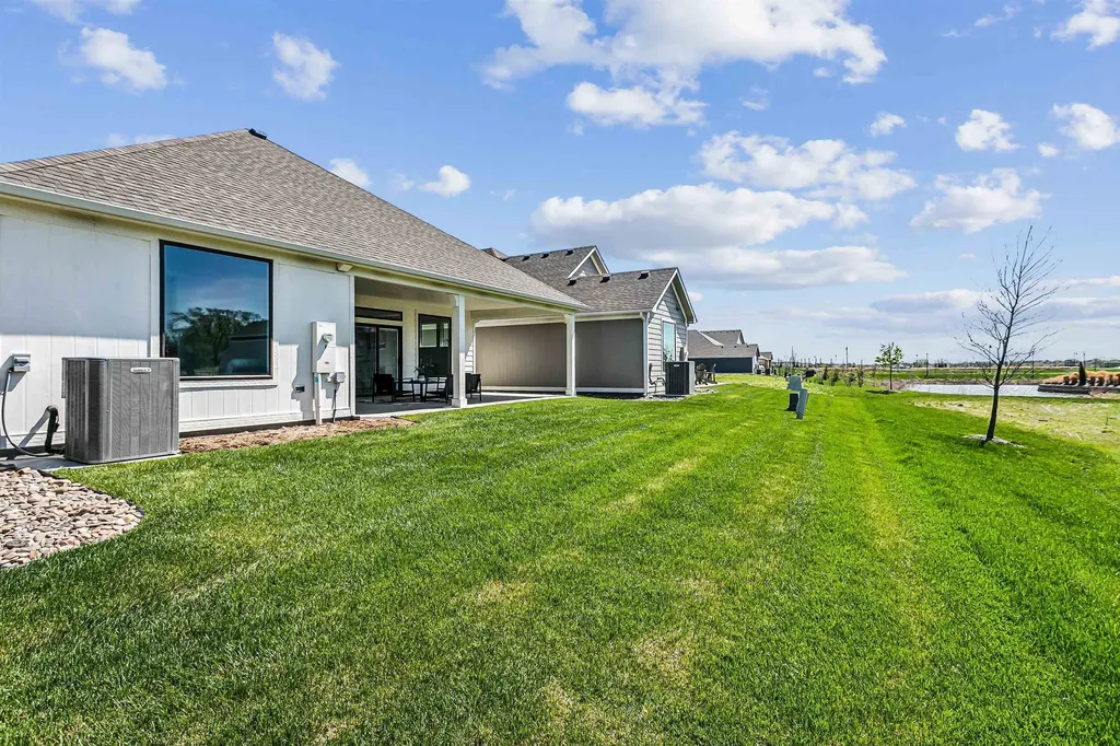 205 S Heritage Way Andover KS 67002