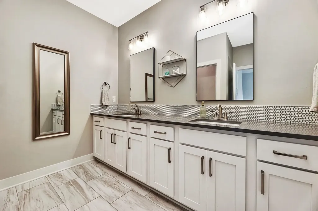 5867 E Central Park Avenue Wichita KS 67220