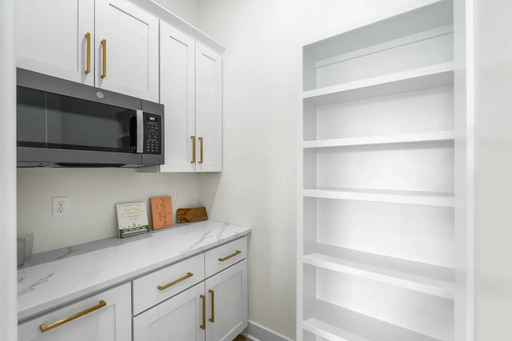 1015 S Brookside Goddard KS 67052