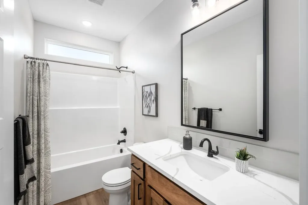 1011 S Brookside Goddard KS 67052