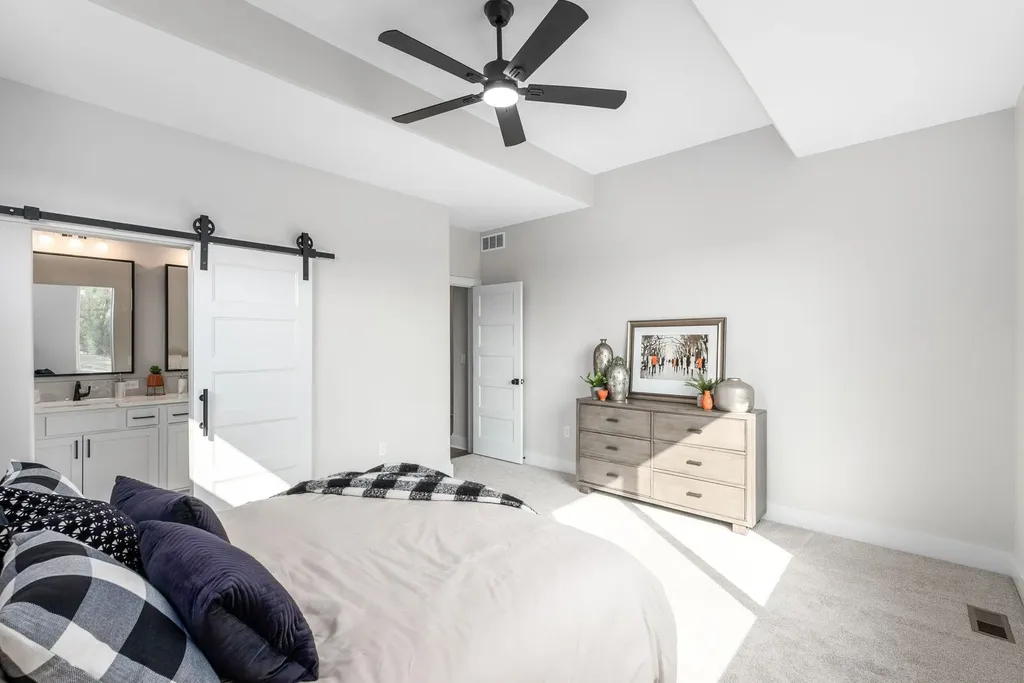 1011 S Brookside Goddard KS 67052