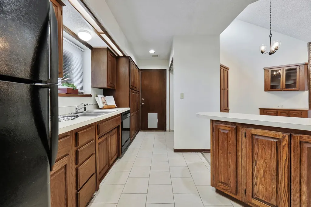 3037 N Longfellow Court Wichita KS 67226