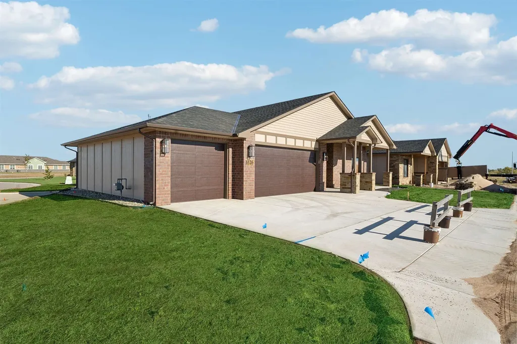 1626 S Dove Place Goddard KS 67052