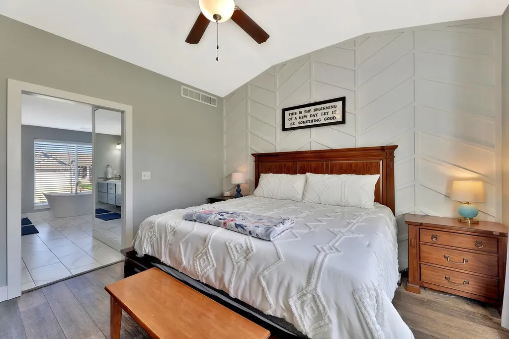 4307 N Ridge Port Street Wichita KS 67205