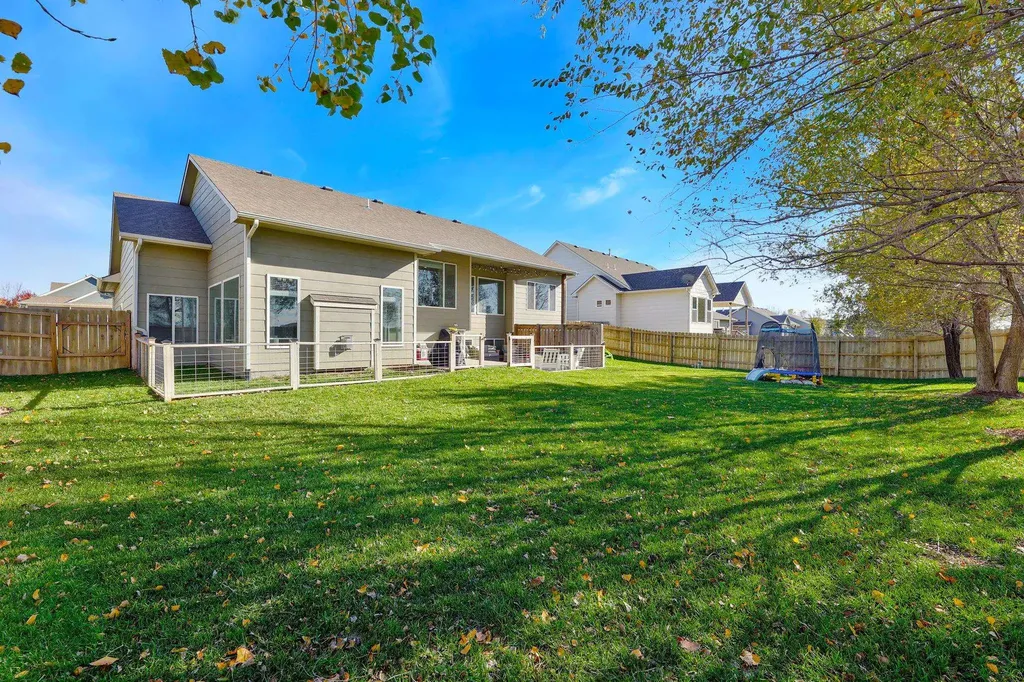 4307 N Ridge Port Street Wichita KS 67205