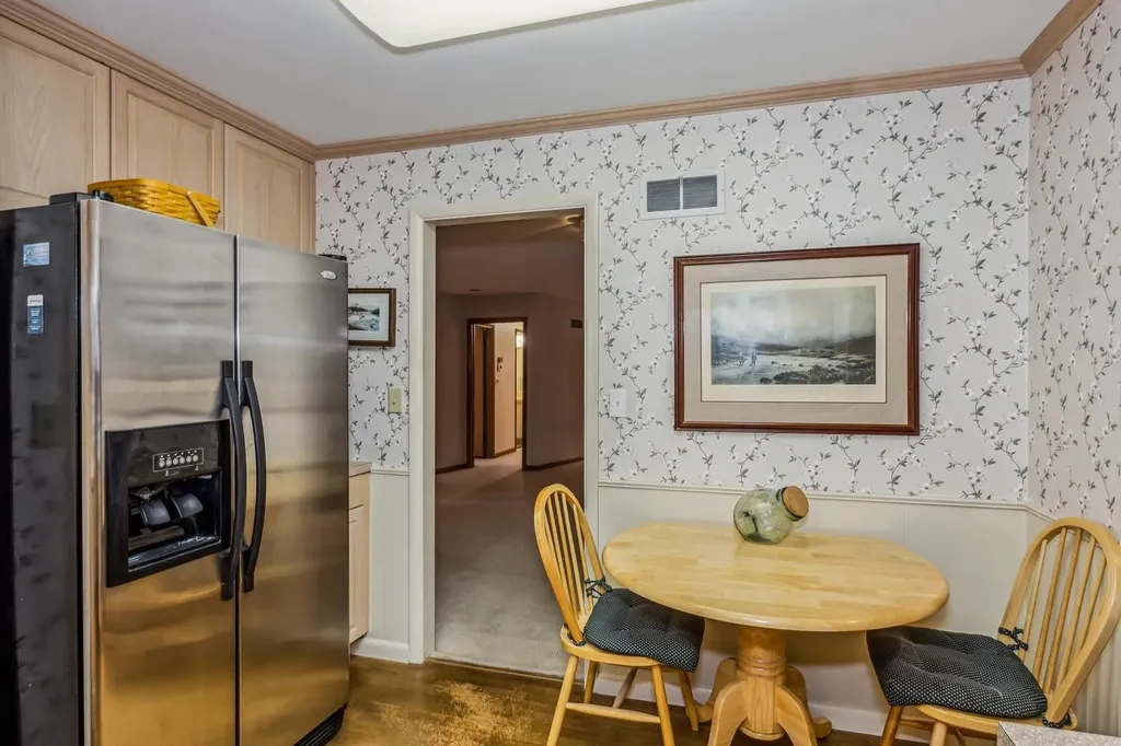 417 S Lexington Road Wichita KS 67218