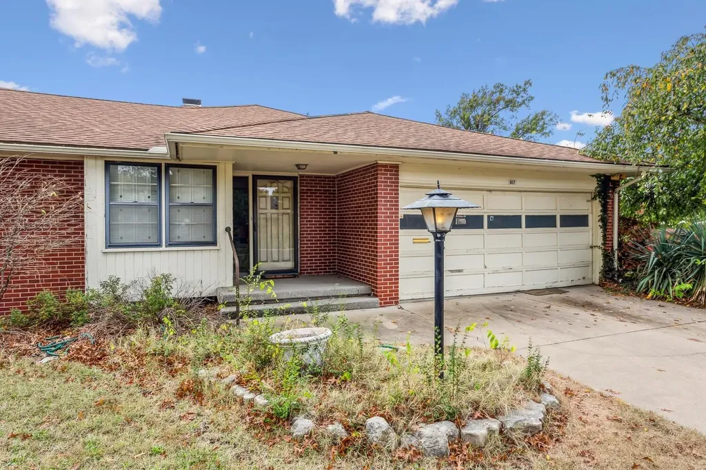 417 S Lexington Road Wichita KS 67218