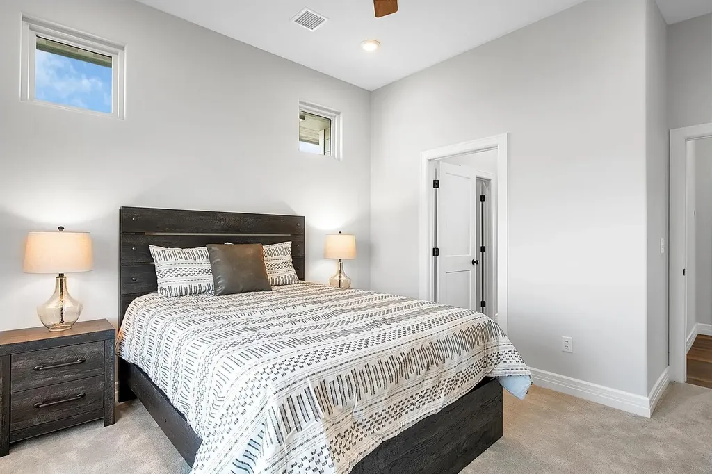 5146 N Lycee Street Bel Aire KS 67226