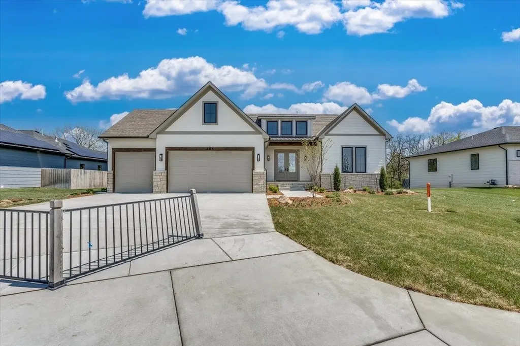 264 S Ciderbluff Circle Wichita KS 67052