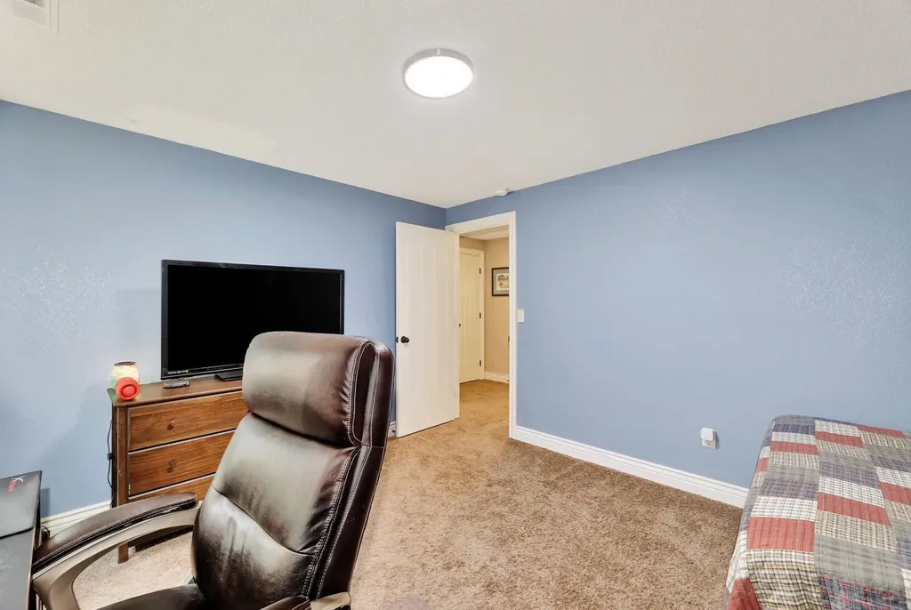 108 W Winterset Circle Goddard KS 67052