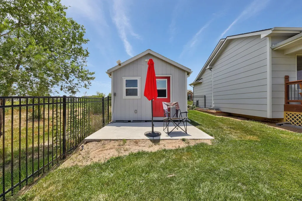 108 W Winterset Circle Goddard KS 67052