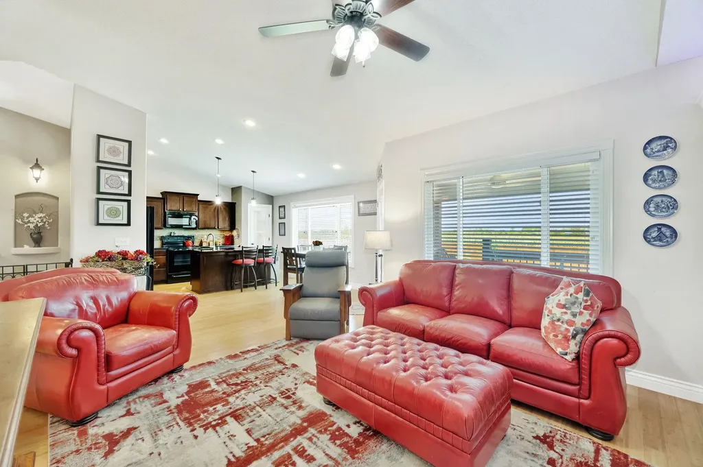 108 W Winterset Circle Goddard KS 67052