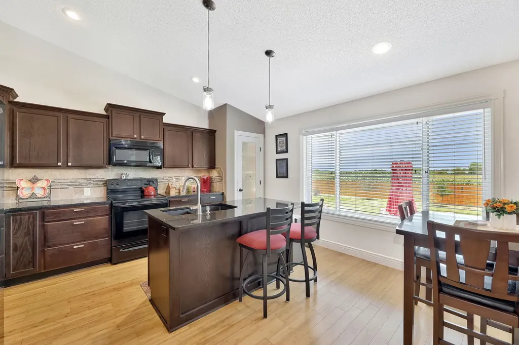 108 W Winterset Circle Goddard KS 67052