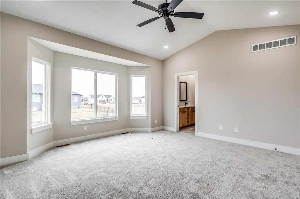 178 S Wellcrest Court Wichita KS 67052