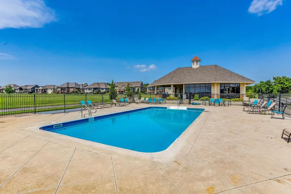 4646 W Emerald Bay Court Wichita KS 67205