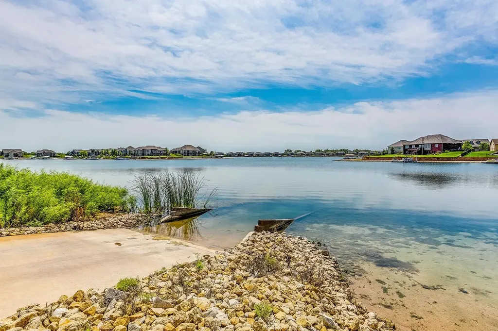 4646 W Emerald Bay Court Wichita KS 67205