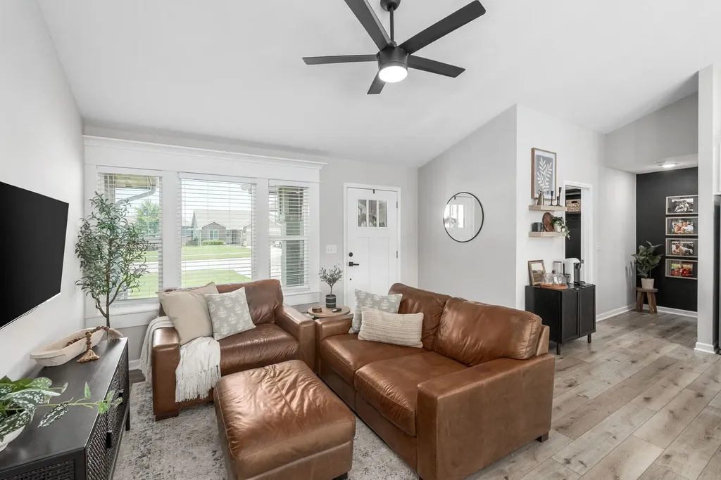 1617 N Thoroughbred Street Wichita KS 67235