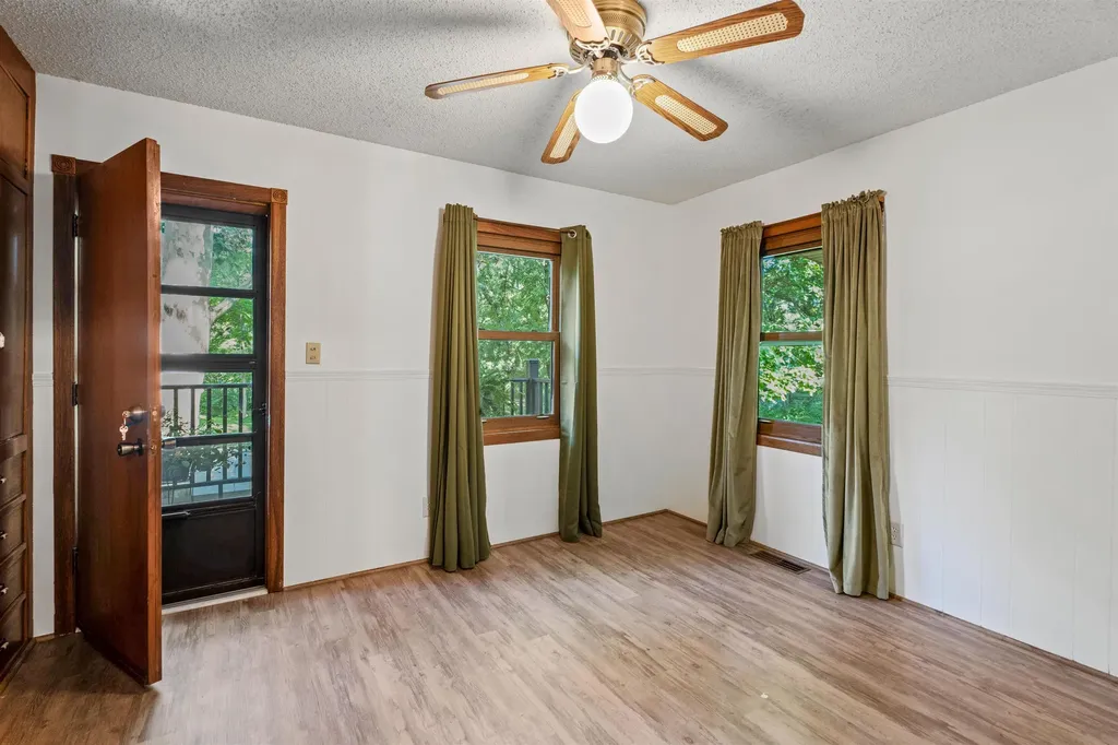 5739 N Sullivan Road Wichita KS 67204
