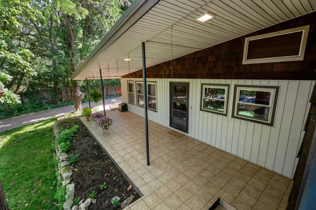 5739 N Sullivan Road Wichita KS 67204