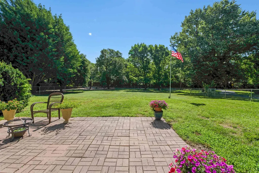 5739 N Sullivan Road Wichita KS 67204